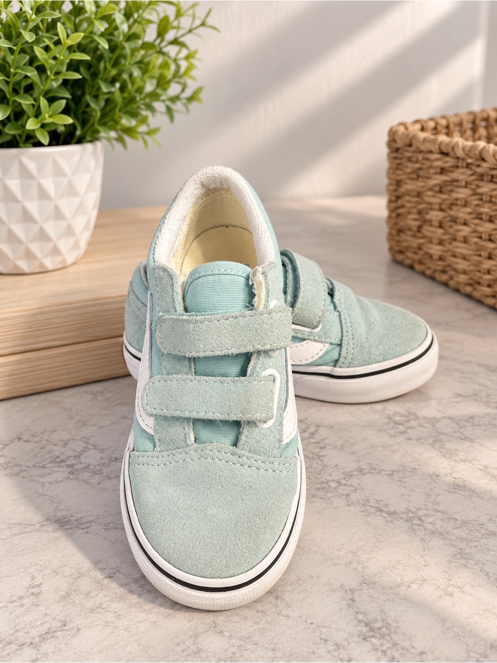 Vans Kids Velcro Sneakers in Mint